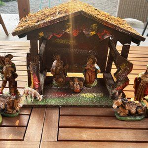 12 Piece Vintage Nativity Manger Scene from Italy